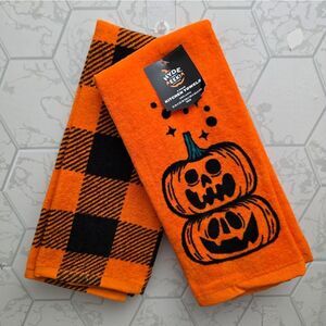 New 2pc Pumpkin Halloween Stack Kitchen Terry Towels Hyde and EEK! Boutique